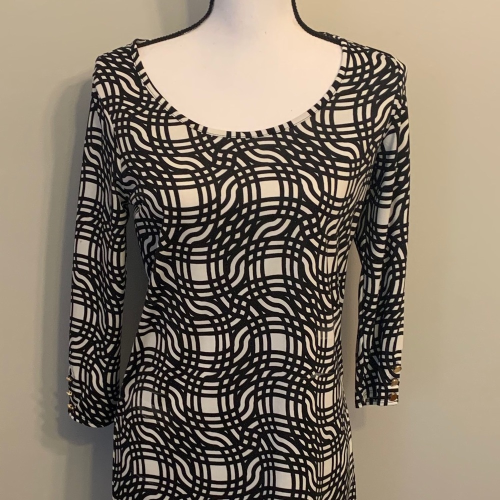 Mud Pie Black & White kind sleeve dress